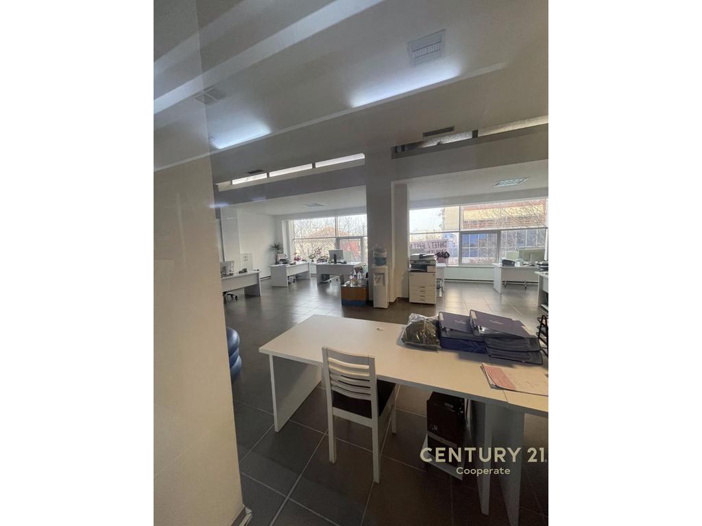 UFFICI IN AFFITTO – EX PROFARMA, VIA XHANFIZE KEKO