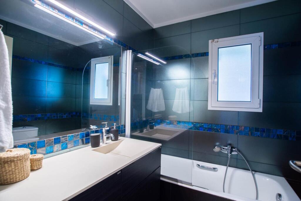 Apartment For Rent 2+1+2 Near Komuna e Parisit (ID B2201428) Tirane