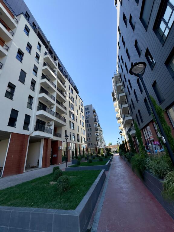 Apartment 1+1 +Balcony for rent at "Tirana Trio Tower Residence", Don Bosko - Tirana (ID 42111437)