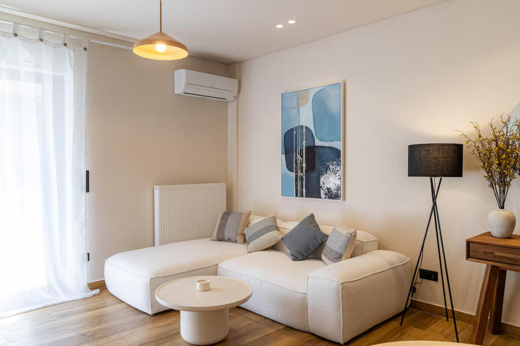 Apartment For Rent 1+1 In Ali Dem (ID B2101213) Tirane