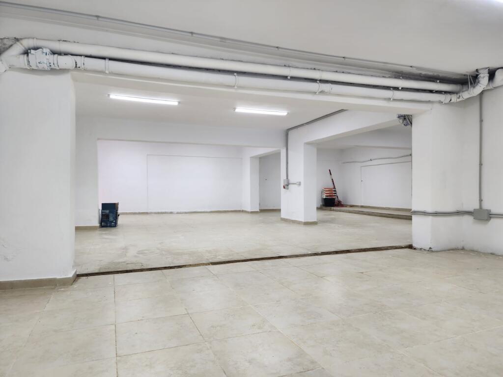 BUSINESS PREMISES FOR RENT 340 M2 YZBERISHT 1,300 EURO