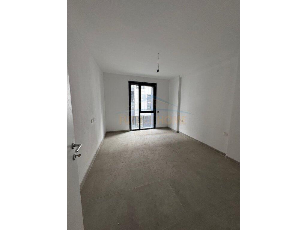 Affitto, Appartamento 1+1, Lago Secco, Tirana. 500 €