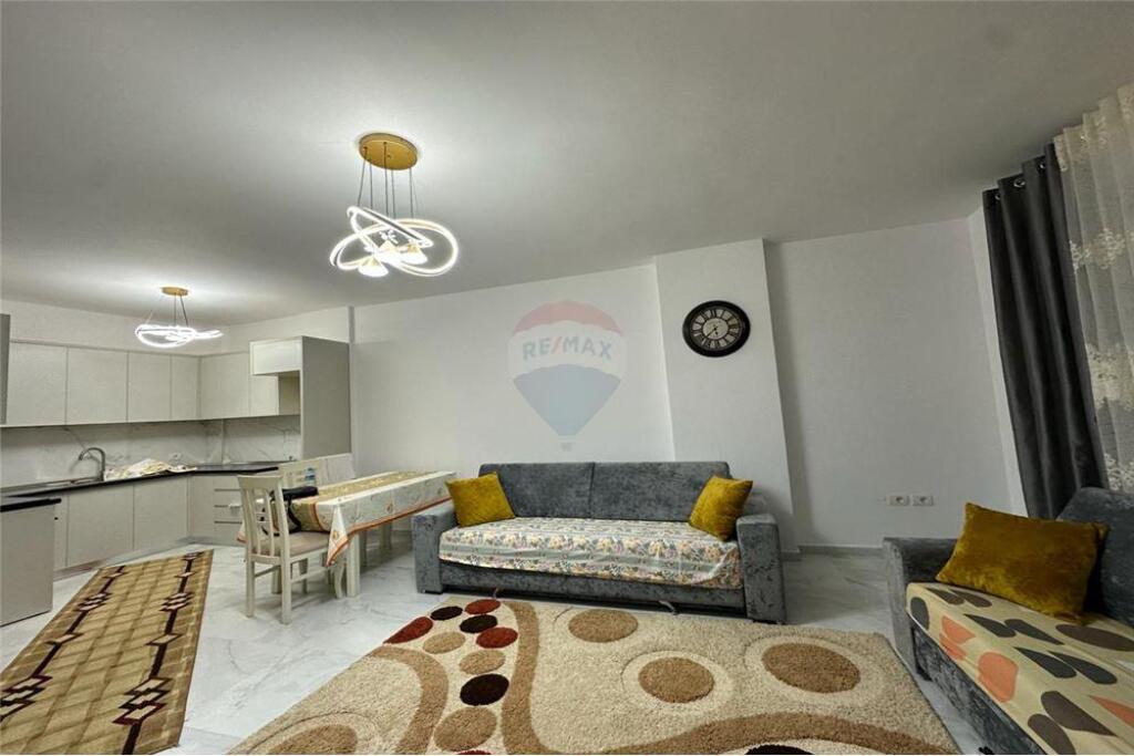 APARTAMENT 2+1 ME QIRA NE ASTIR