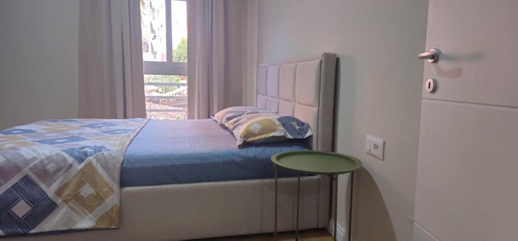 Apartament per qira 1+1 tek Myslym Shyri