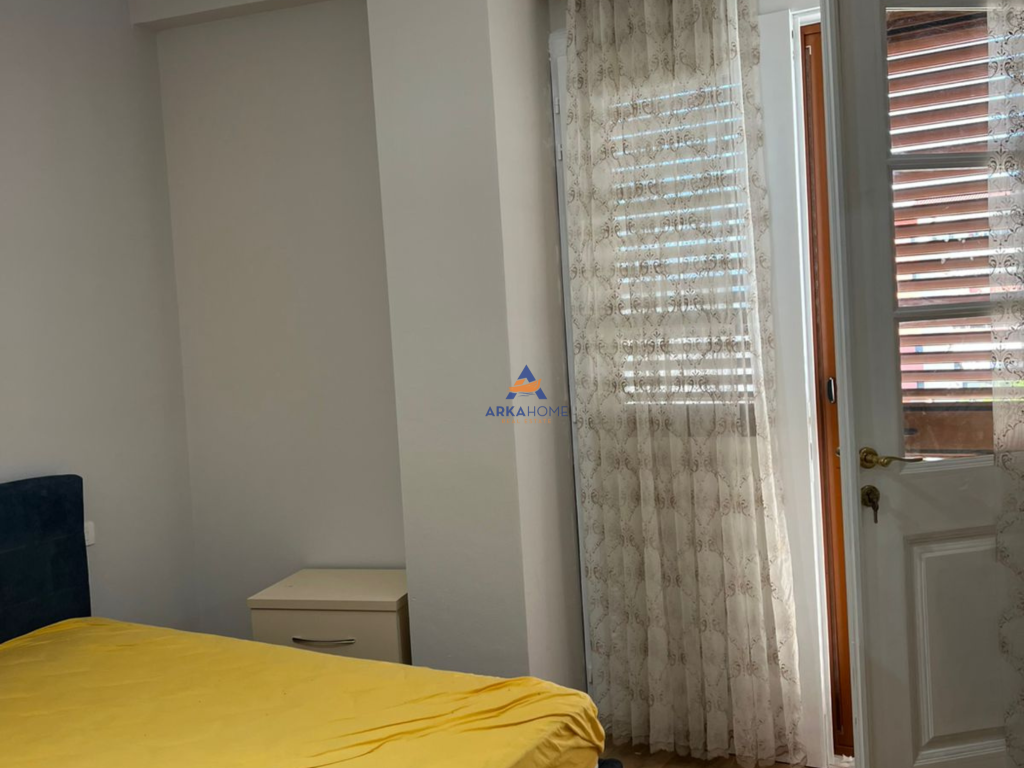 SHITET APARTAMENT 1+1+BALLKON "KODRA E DIELLIT" 1400000 LEKE