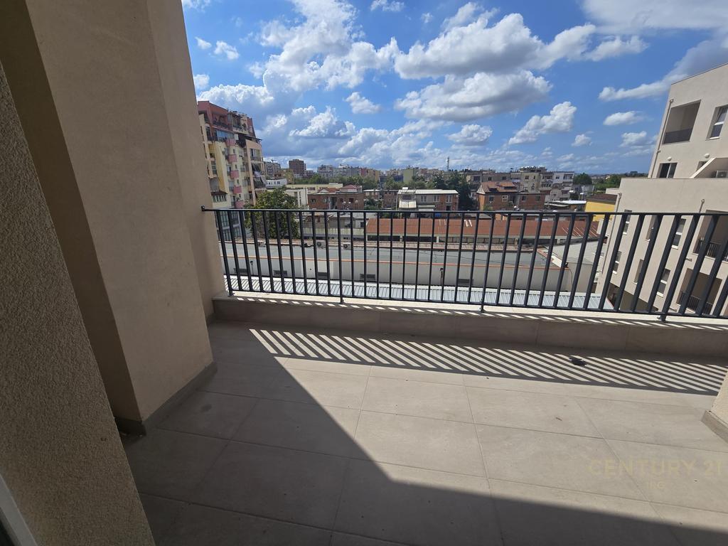 Appartamento Premium 2+1 in Vendita nel Complesso Aura – L'Investimento Ideale nel Cuore di Tirana