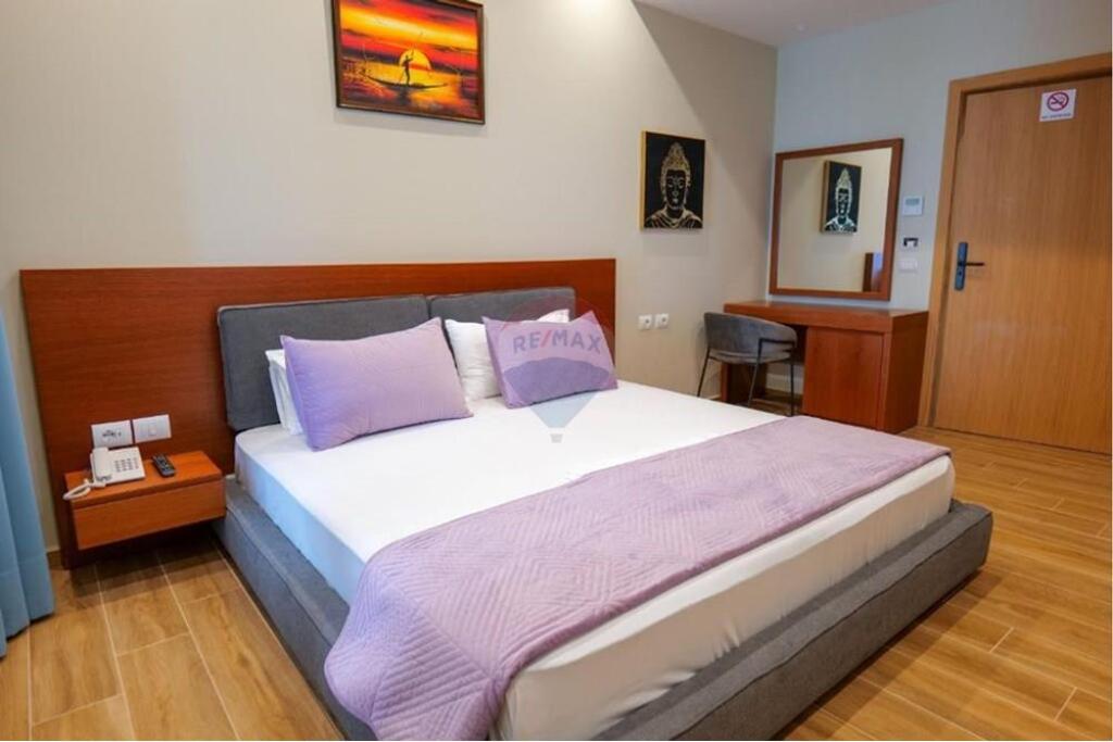 Hotel Esclusivo per Investimento a Ksamil, Saranda