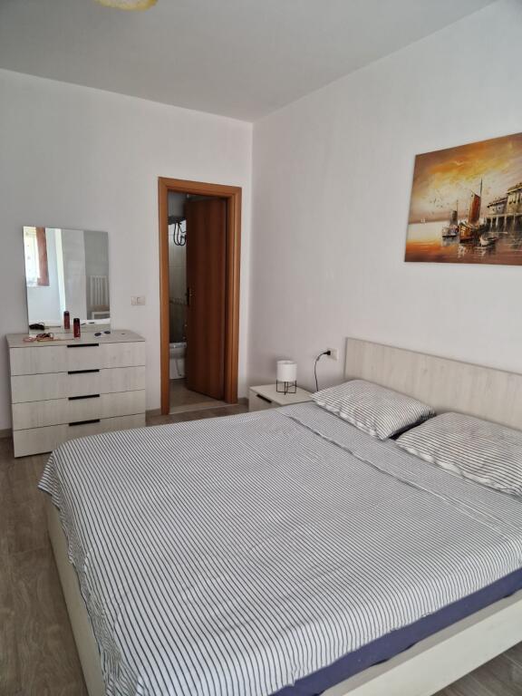 Apartament me qera 2+1+2, Rruga Islam Alla