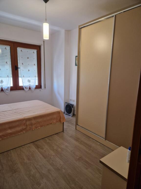 Apartament me qera 2+1+2, Rruga Islam Alla
