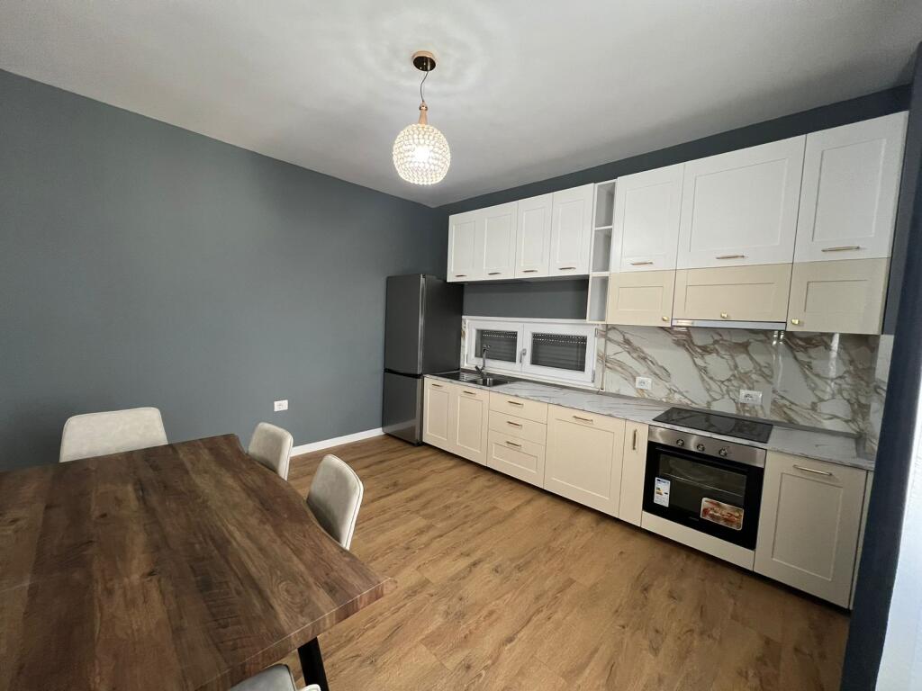 📣 QERA SUPER Apartament 2+1+2 Dhe Parking, Kopeshti Botanik