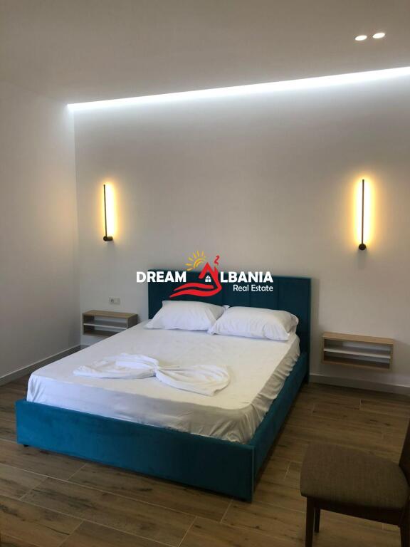 Shiten 2 apartamente 1+1 tek Pazari i Ri (ID 4139187)