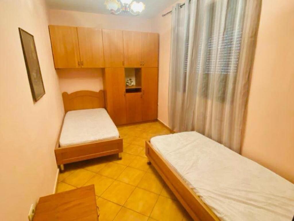 📍 Rent 2+1 in the Commune of Paris - Excellent opportunity! 🏙️