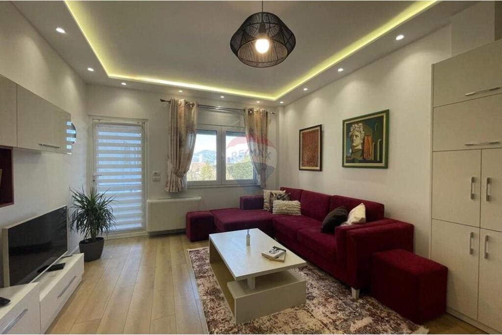 Apartament 1+1 me qira tek Rruga Eduard Mano