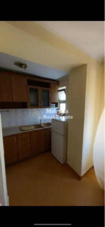 Rent, Private Entrance 1+1, Faculty of Medicine, 370 euros/month