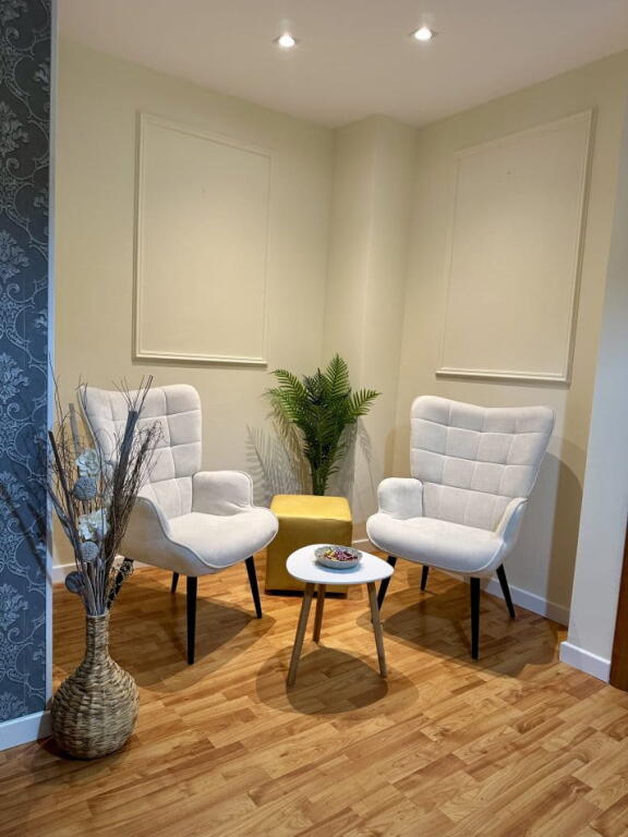 Apartment For Rent 1+1 in Bllok (ID B2101214) Tirana.