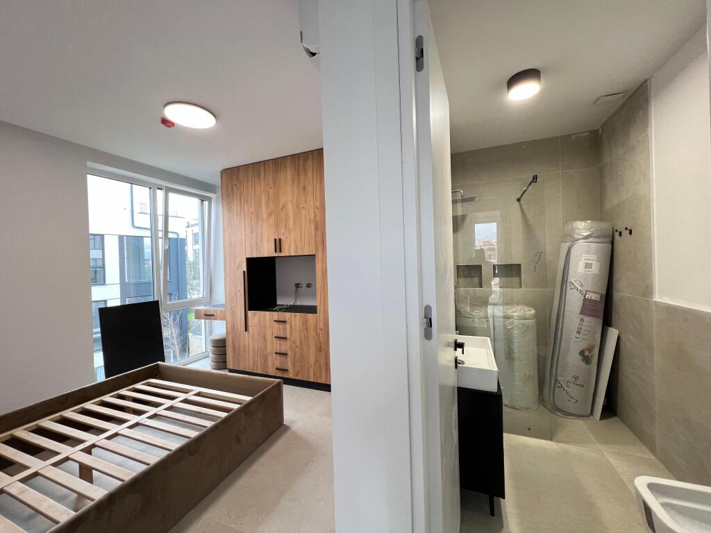 🏡 Jepet me Qira Apartament 2+1+2 + Post Parkimi, Liqeni i Thatë