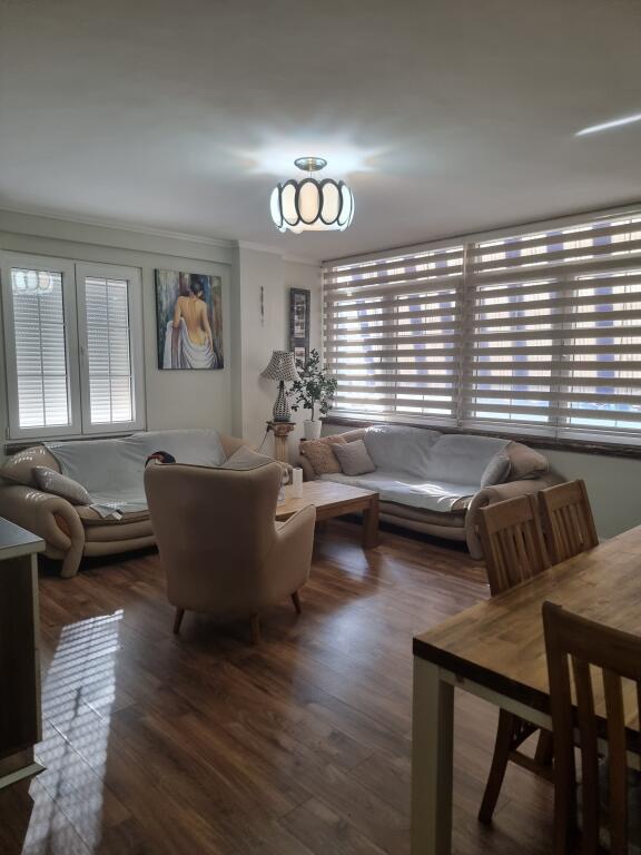 Apartment for Rent – Former Skates Area