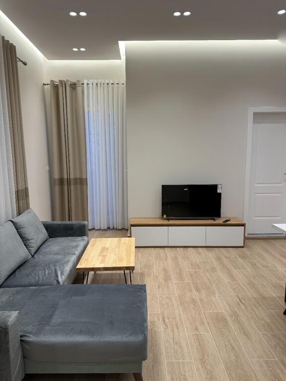 Jepet apartament me qera 2+1 Don Bosko