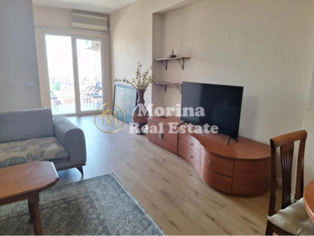 Affitto, Appartamento 2+1, Commissariato n.4–Via Dibres, 550 Euro/Mese.