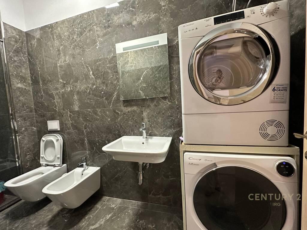 Affittasi appartamento 1+1 nel complesso Square 21