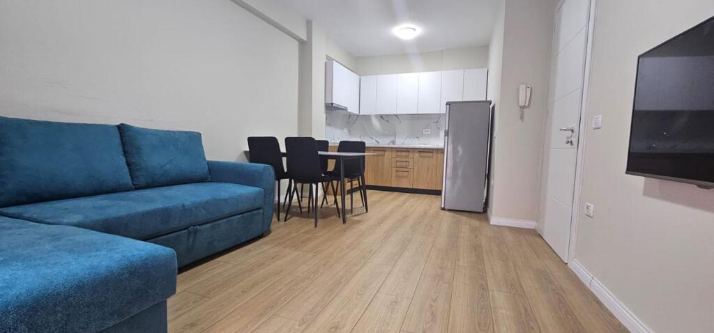 Apartament per qira 1+1 tek Myslym Shyri