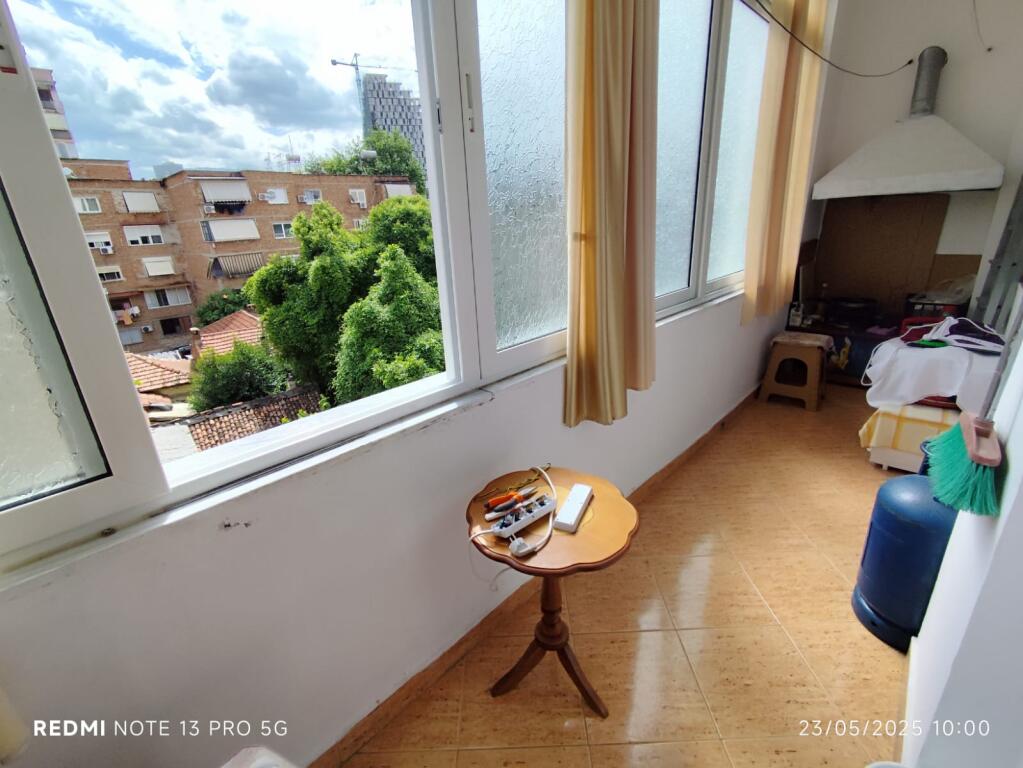 Apartment 3+1 for sale at Myslym Shyri