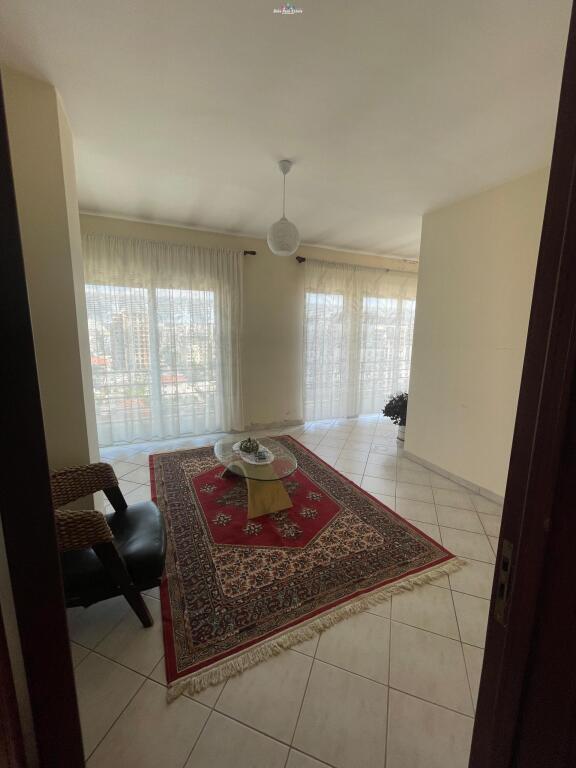 Appartamento In Affitto 2+1 in Via Dritan Hoxha (ID B220768) Tirana
