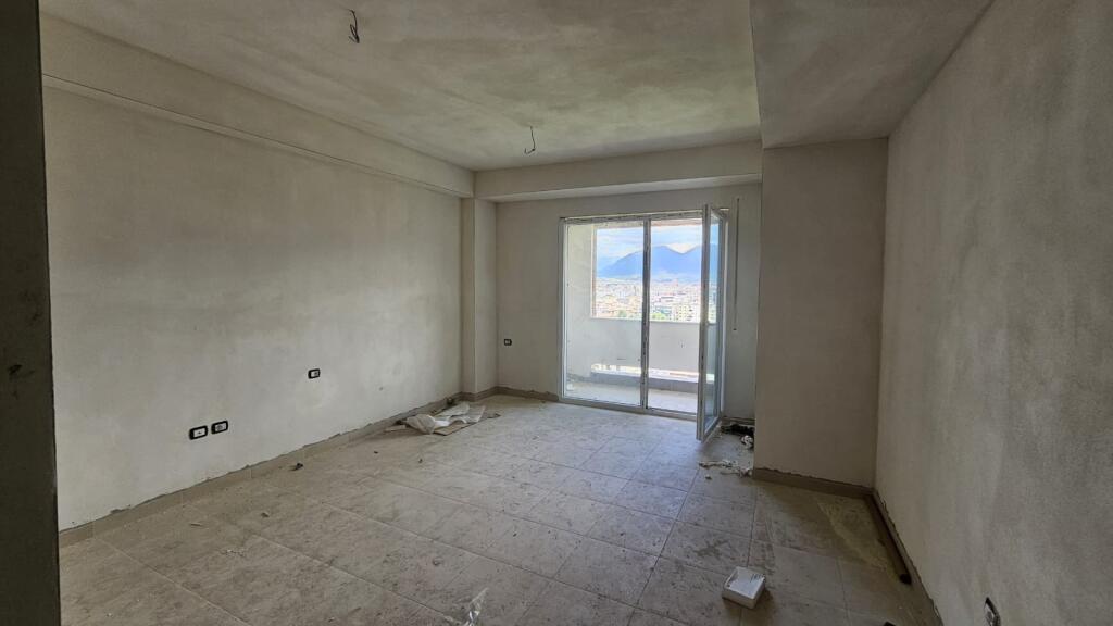 Studio apartment for sale, at Golden Park, Yzberisht.