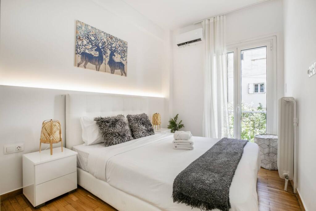 Appartamento In Affitto 2+1+2 A Astir (ID B2201429) Tirana