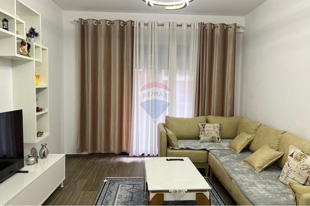APARTMENT 2+1+2 WITH PARKING SPACE