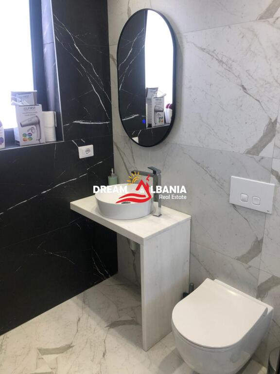 Shiten 2 apartamente 1+1 tek Pazari i Ri (ID 4139187)