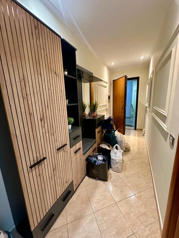 Tirane, apartment 1+1+Balcony for rent Floor 5, 70 m² 670 € (Milto Tutulani Street)
