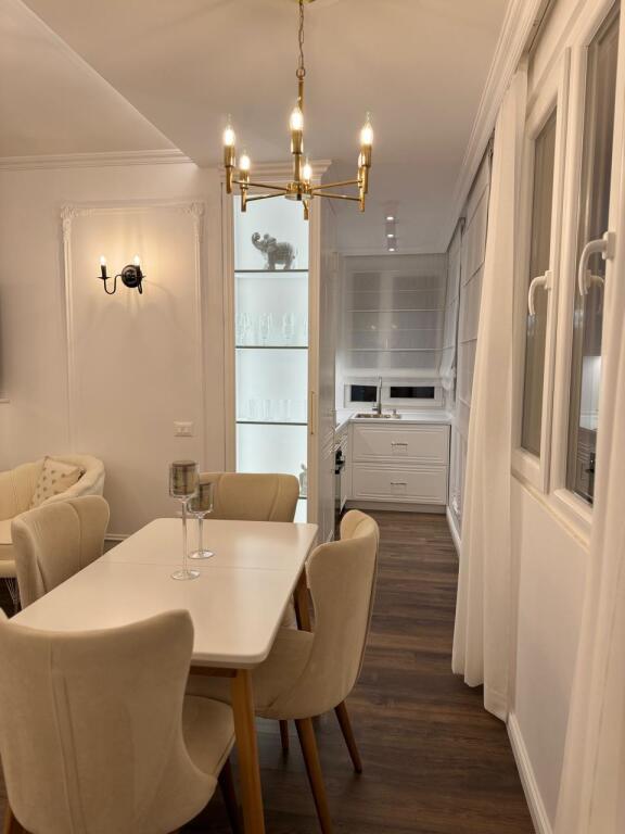 Super Apartment for rent in Astir, near villa L (550 Euro)