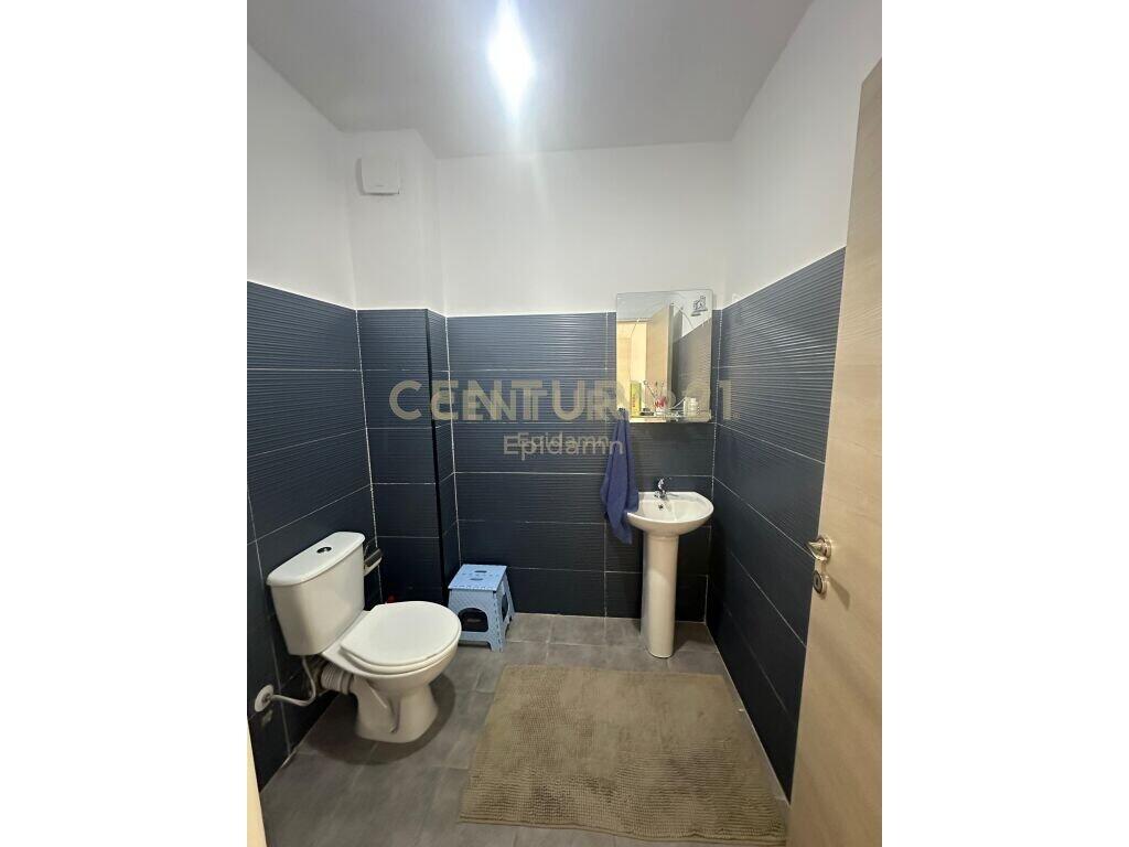 FOR RENT APARTMENT 2+1+2 NEAR THE FORMER SPORTS PARK DURRES !!