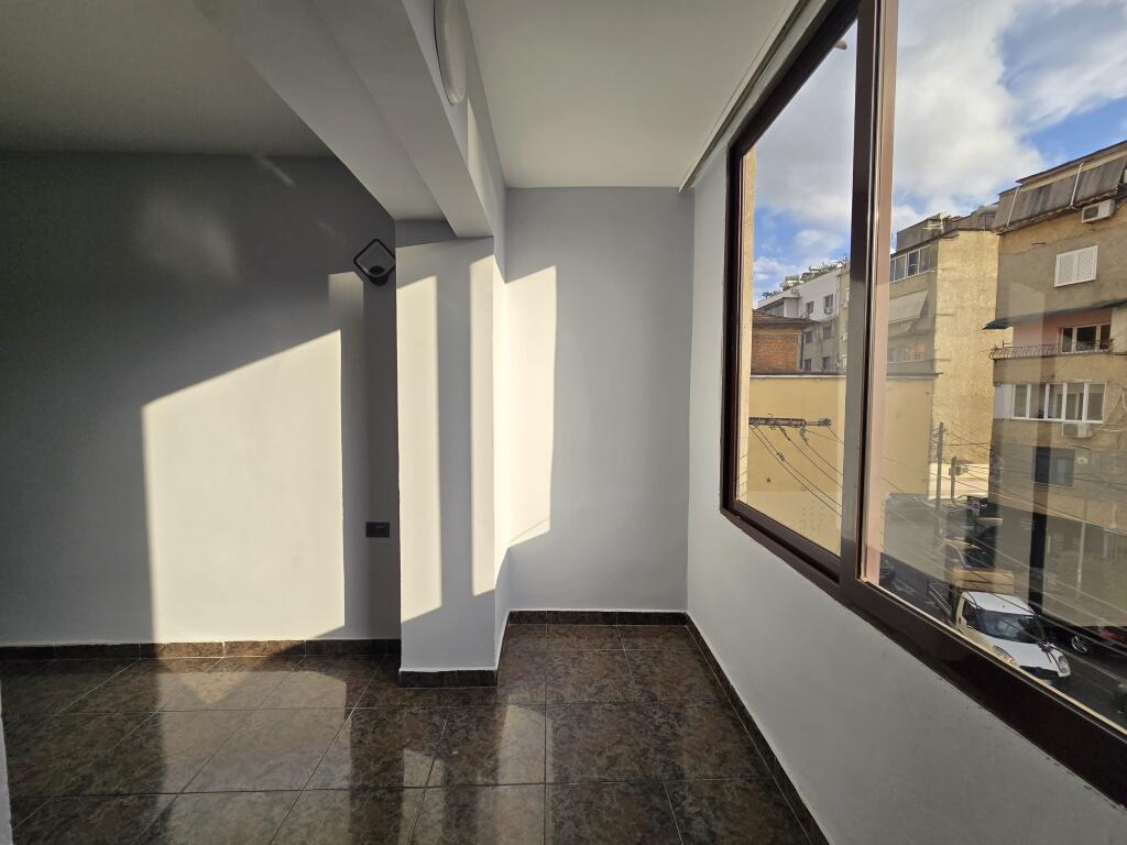 Appartamento 1+1 in affitto in via Fortuzi