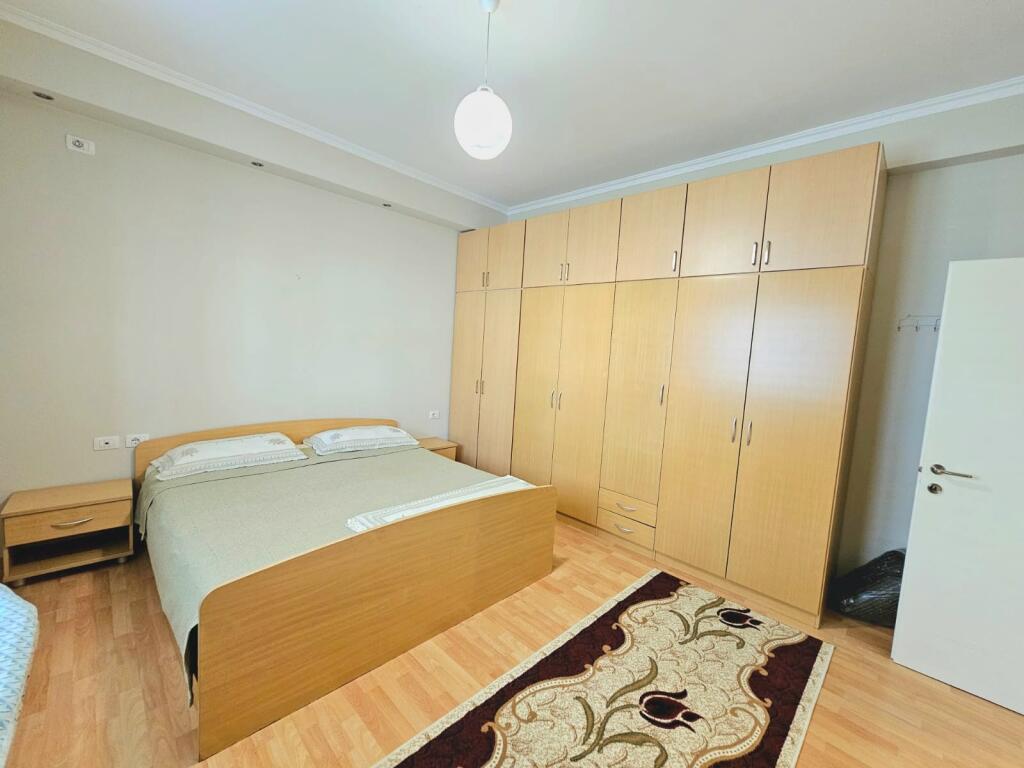 Affittasi Appartamento 2+1 presso Vilat Amerikane (150 m²) - Arredamento di Qualità + Posto Auto