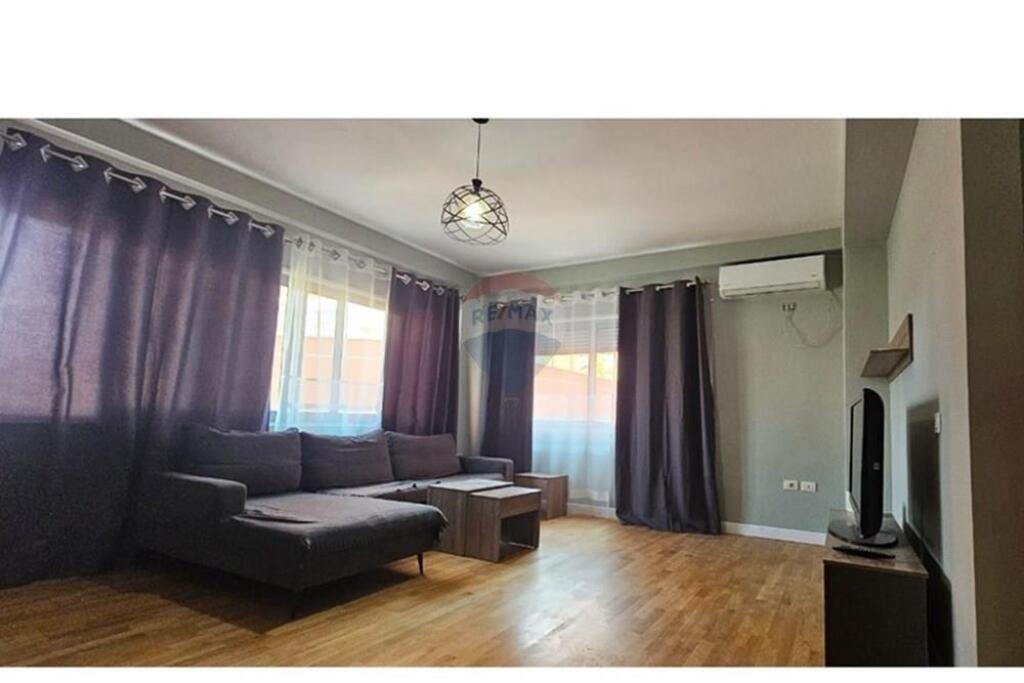 Apartament 2+1. Kopshti Botanik