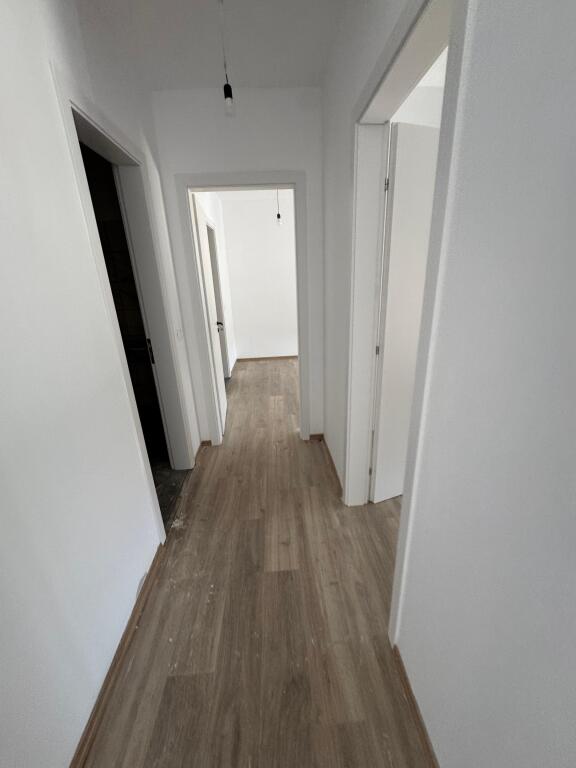 Shitet Apartament 2+1+2 Kodra e diellit