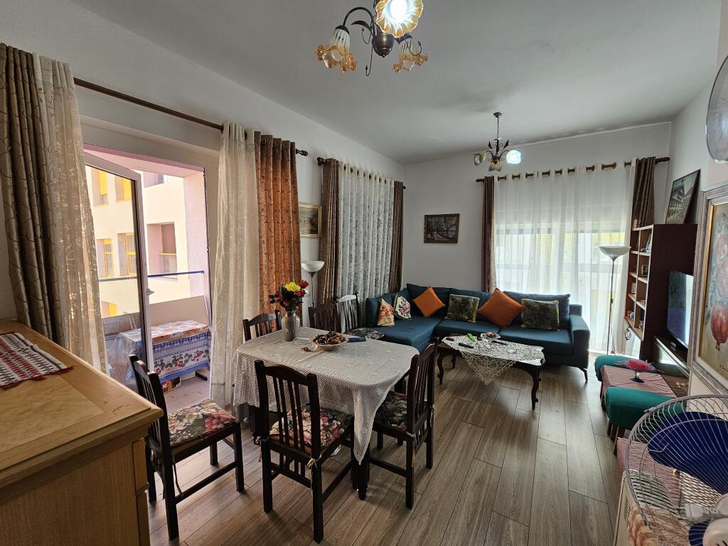 Apartament 2+1 ne shitje, Ali Demi