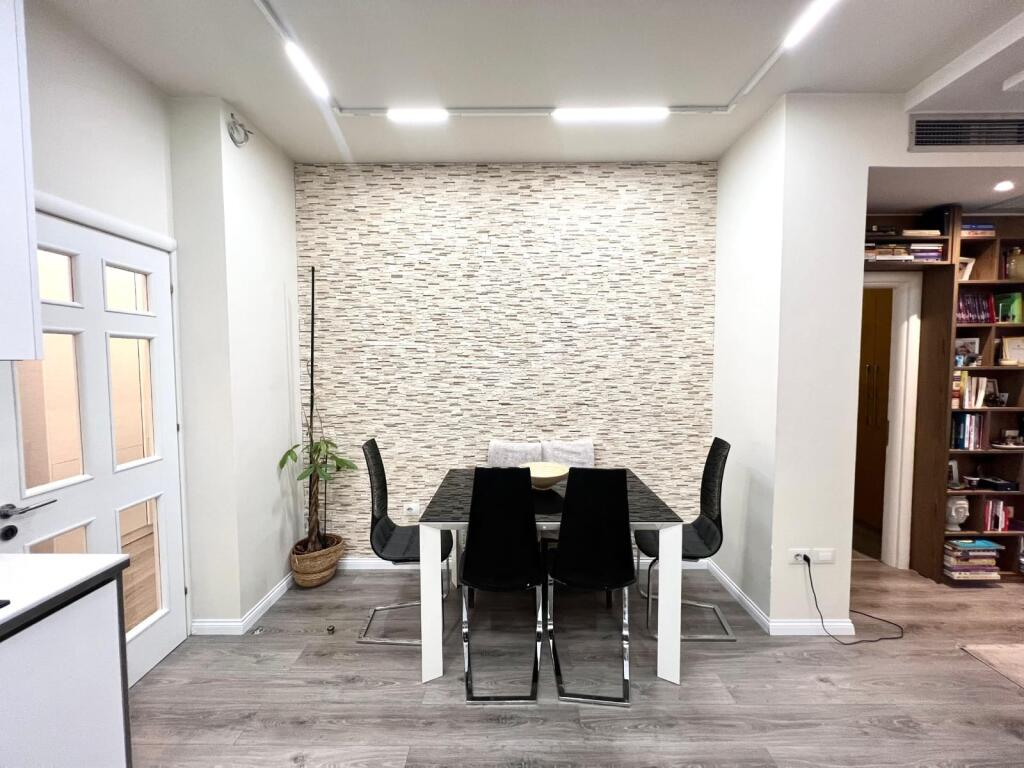 IN VENDITA APPARTAMENTO 3+1+2+BALCONE – COMPLESSO KIKA 2, COMUNE DI PARIGI