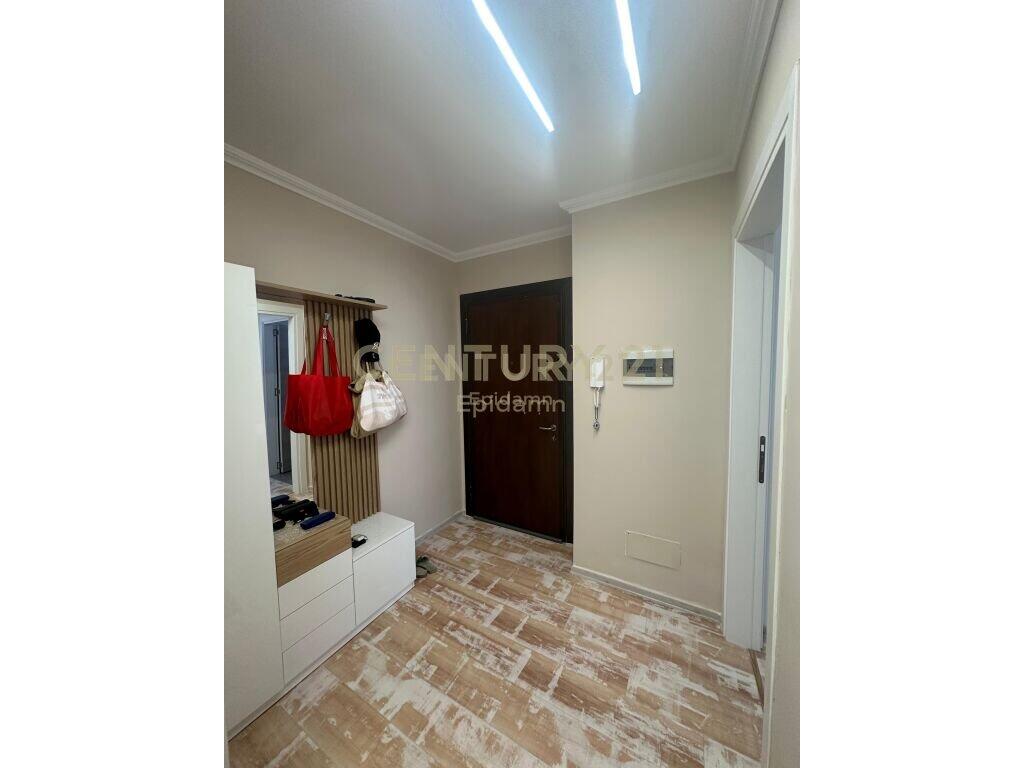 FOR RENT APARTMENT 2+1+2 NEAR THE FORMER SPORTS PARK DURRES !!