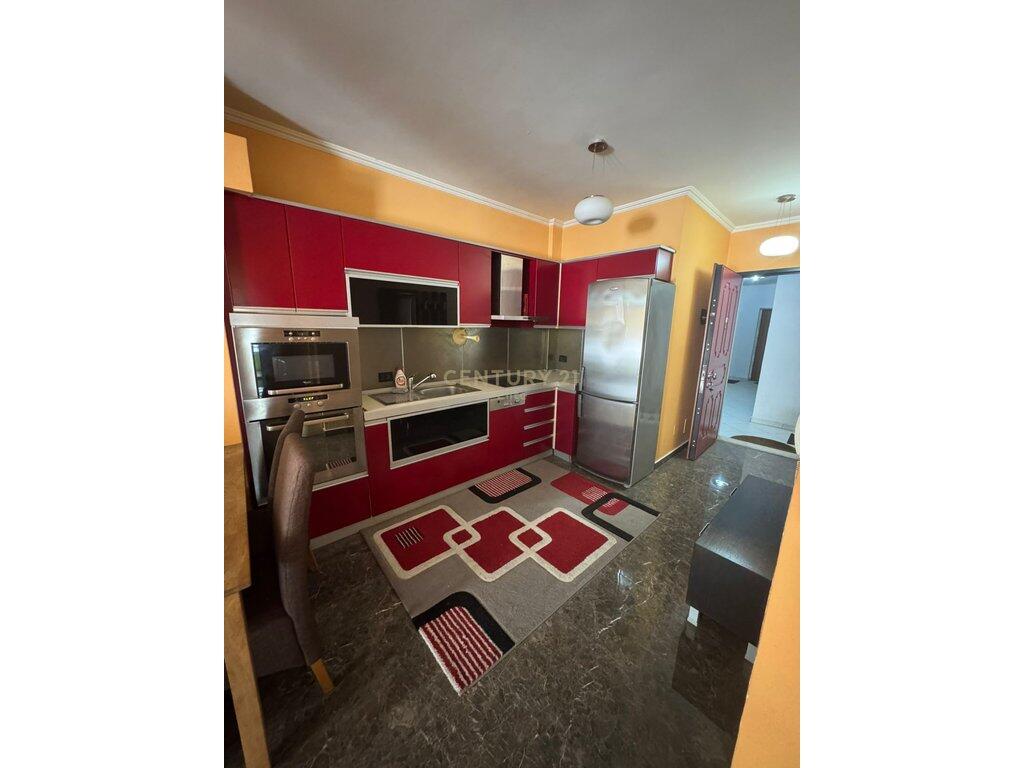 Rent, Apartment 2+1+2 Parking Spaces, Selite
