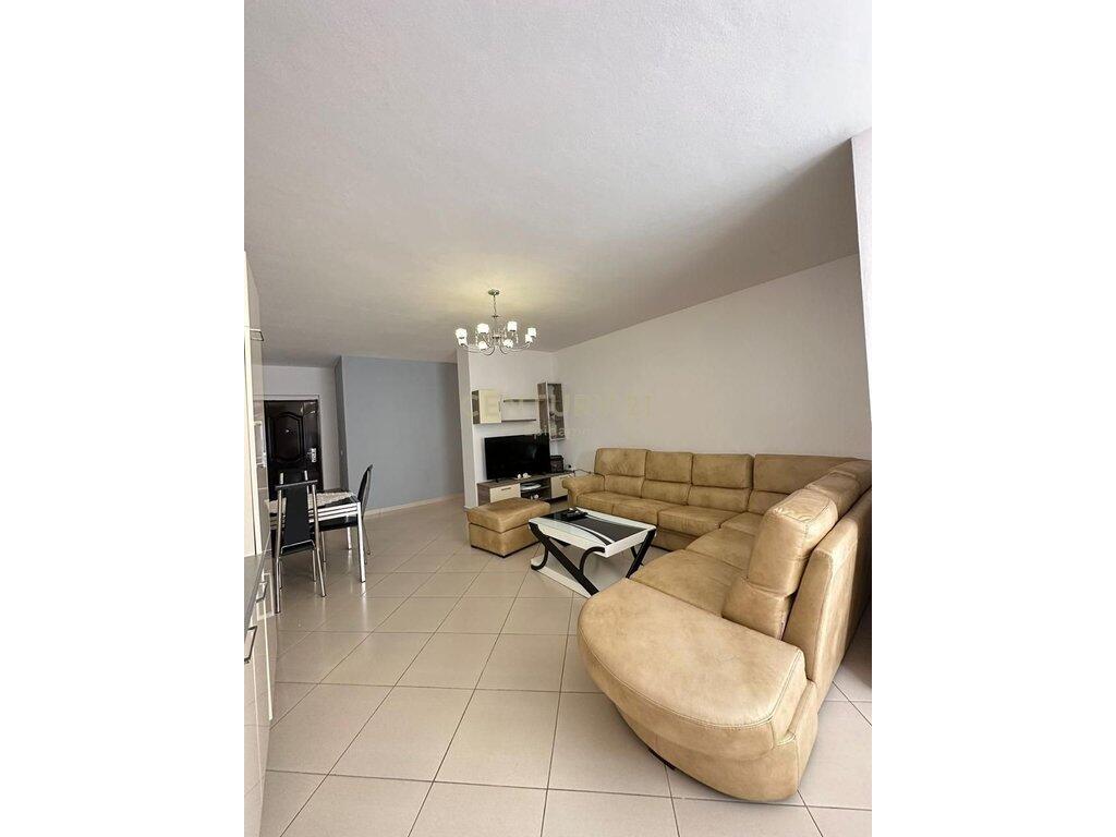 Apartament 2+1+2 per qira pranë Drejtorise se Policisë, Durrës - 450€ | 106 m²