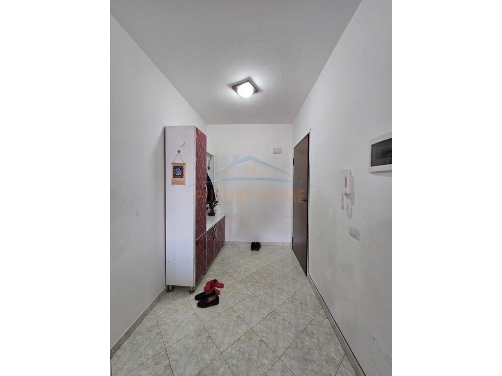 Shitet Apartament 2+1, Fusha e Aviacionit