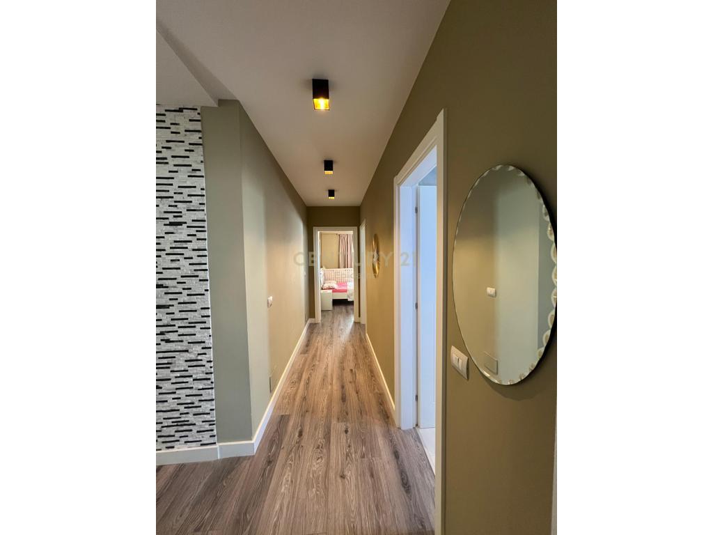 FOR RENT APARTMENT 3+1+ PARKING SPACE NEAR THE VILA SE ZOGUT!