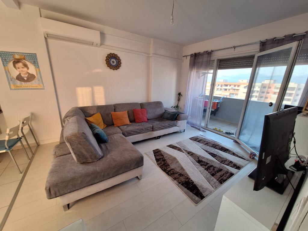 Appartamento in vendita 2+1+2 ad Astir