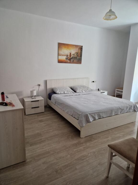 Apartament me qera 2+1+2, Rruga Islam Alla