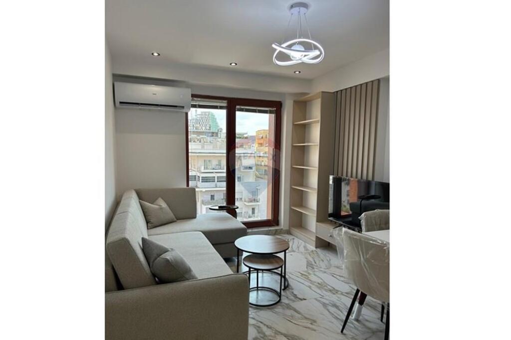 Apartment 1+1 for rent Kavaja Street.