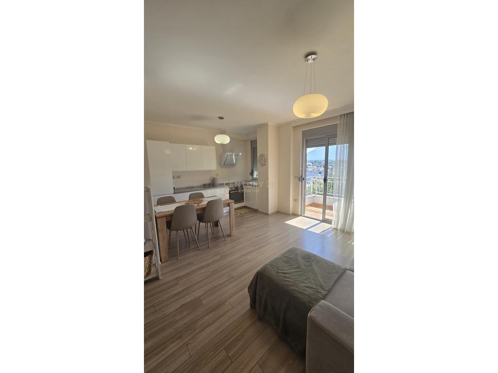 Apartament 1+1 Me Qira tek Liqeni i Thatë