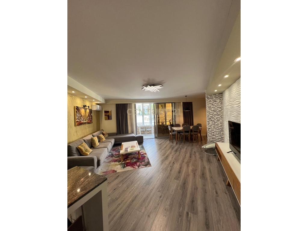 FOR RENT APARTMENT 3+1+ PARKING SPACE NEAR THE VILA SE ZOGUT!